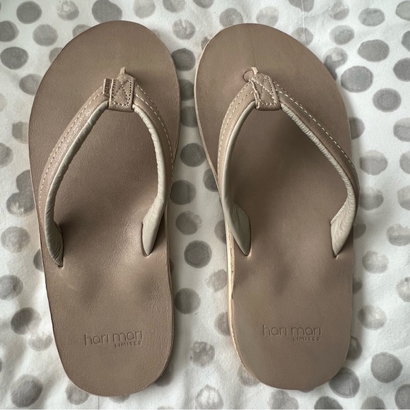 NWT Hari Mari Women’s Limited Edition Lagos Sand Sandals Size 6 - Picture 3 of 13